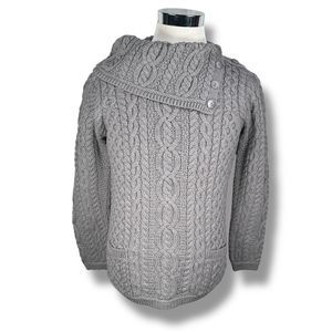 Aran Crafts Fisherman Sweater Women’s Small Gray Merino Wool Button Shawl New